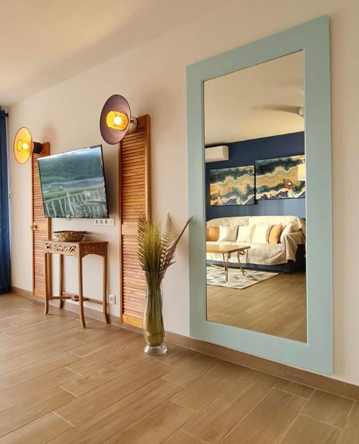 Charm And Sea, Large Studio Designed By Architect Куль-де-Сак Экстерьер фото
